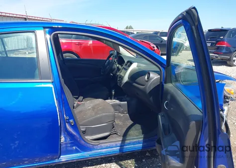 2016 Nissan Versa 1.6 Sv z USA, uszkodzony, nr VIN 3N1CN7AP2GL846178